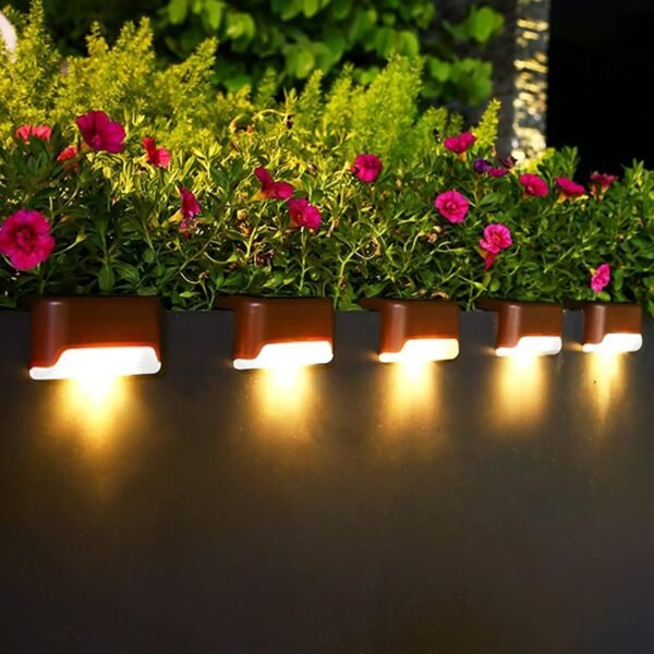 SOLAR STEP LIGHT (SET OF 4) - Image 8