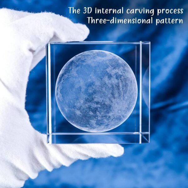 3D MOON CRYSTAL CUBE WITH LED - Image 2