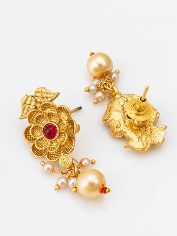 Morison Radiant Gold Necklace and Earrings  Elegance for Every Moment - Image 5
