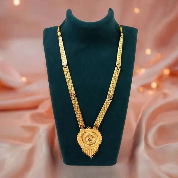 Graceful Pearl Necklace – A Symbol of Timeless Beauty and Elegance for Women